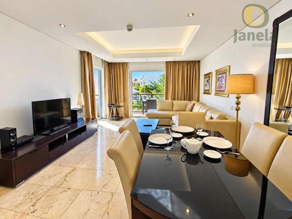 Apartamento T2 para Venda em Quarteira Foto 8