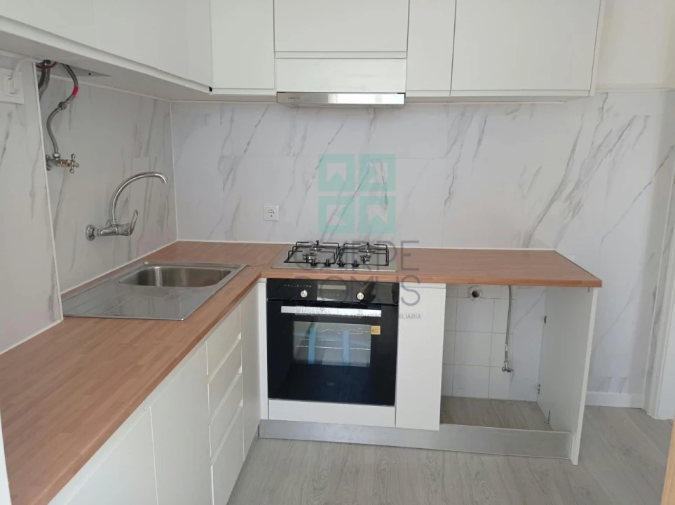 Apartamento T1 para Venda em São Vicente Foto 2