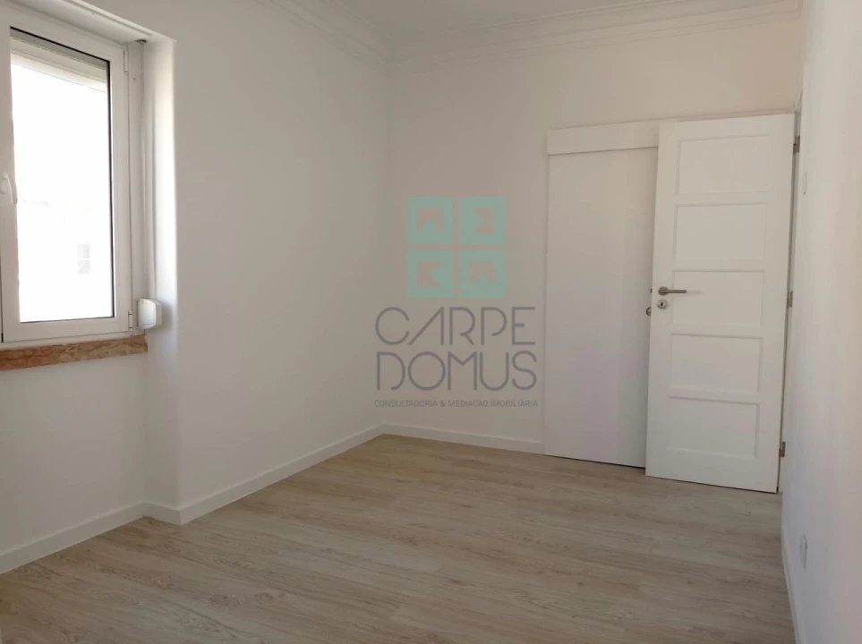 Apartamento T1 para Venda em São Vicente Foto 15
