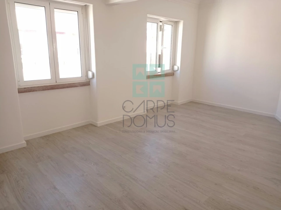Apartamento T1 para Venda em São Vicente Foto 10