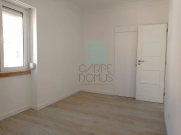 Apartamento T1 para Venda em São Vicente