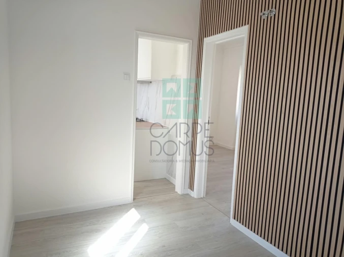 Apartamento T1 para Venda em São Vicente Foto 9