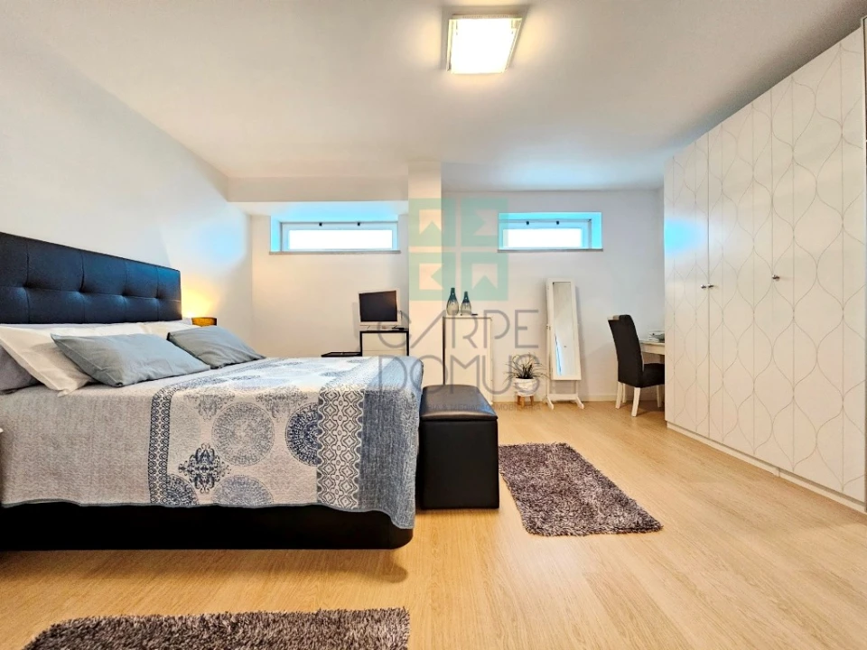 Apartamento T1 para Venda em Alcabideche Foto 2