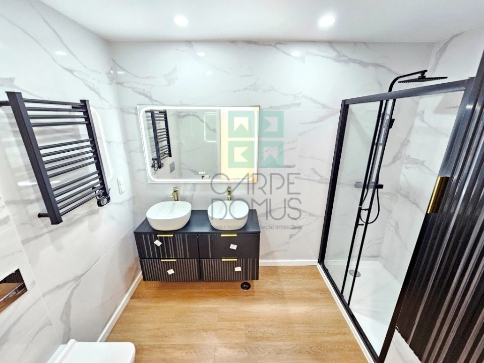 Apartamento T1 para Venda em Buarcos Foto 28