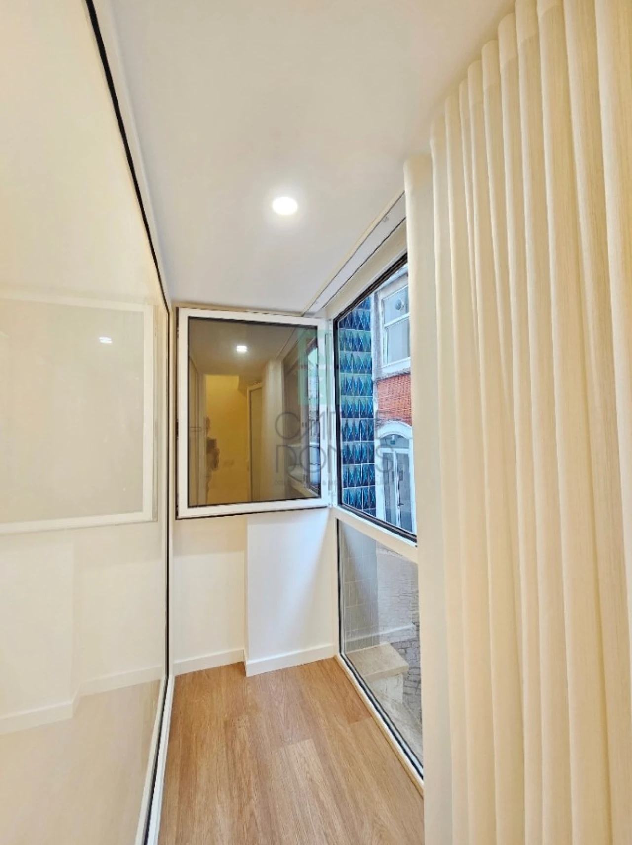 Apartamento T1 para Venda em Buarcos Foto 32
