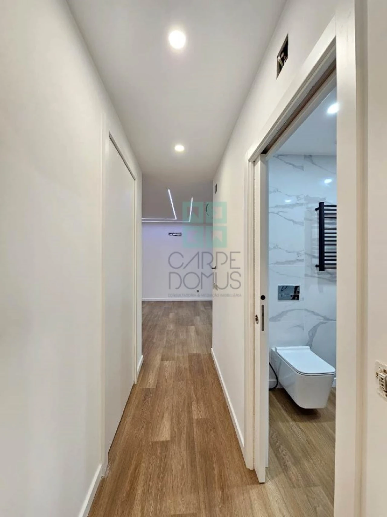 Apartamento T1 para Venda em Buarcos Foto 38