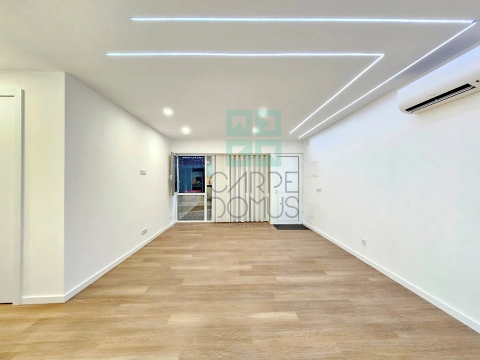 Apartamento T1 para Venda em Buarcos Foto 41