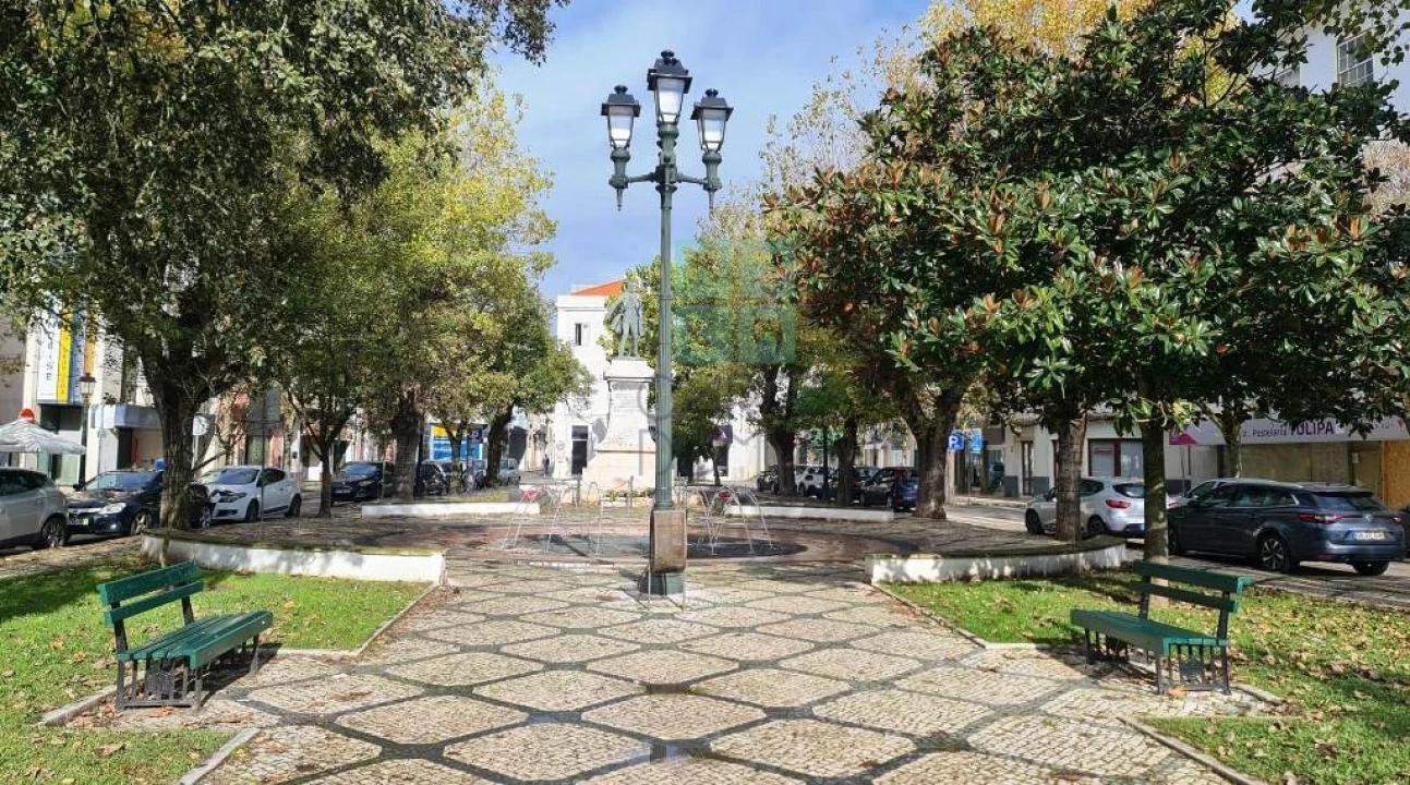 Apartamento T1 para Venda em Buarcos Foto 45