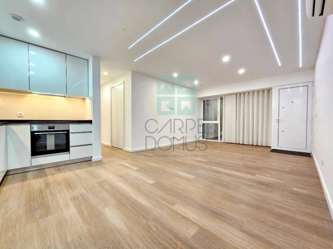 Apartamento T1 para Venda em Buarcos Foto 10