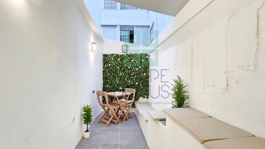 Apartamento T1 para Venda em Buarcos