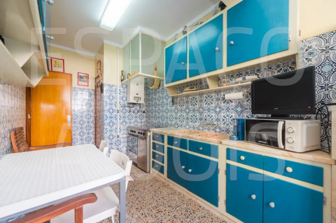 Apartamento T2 para Venda em Carnaxide e Queijas Foto 42