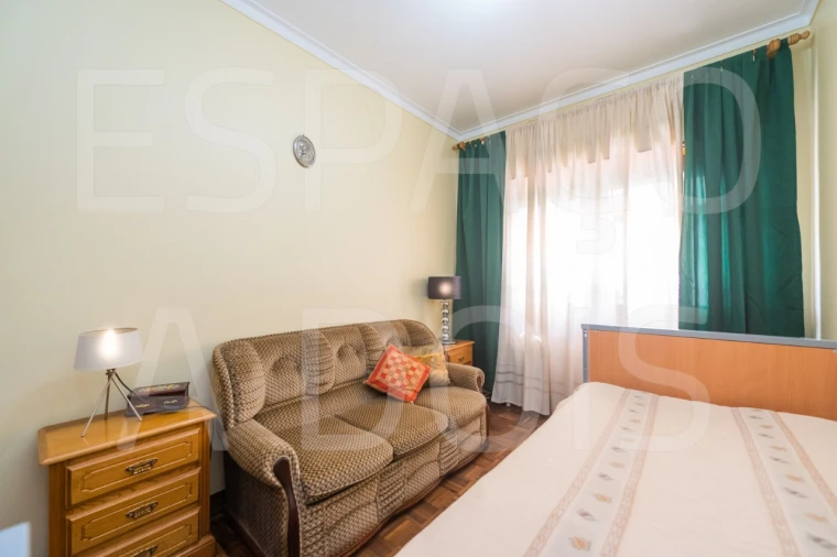 Apartamento T2 para Venda em Carnaxide e Queijas Foto 11