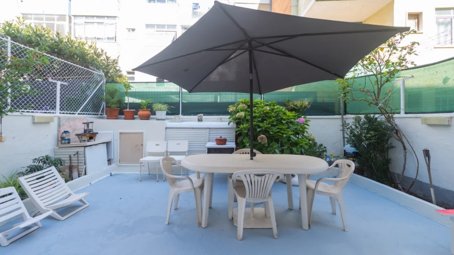 Apartamento T2 para Venda em Carnaxide e Queijas