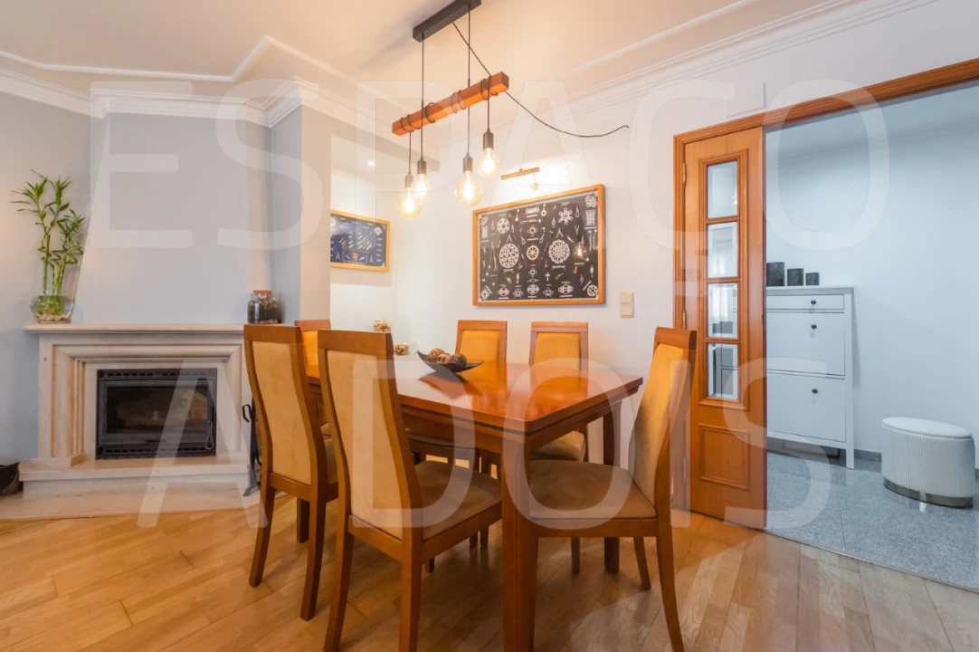 Apartamento T2 para Venda em Queluz e Belas Foto 13