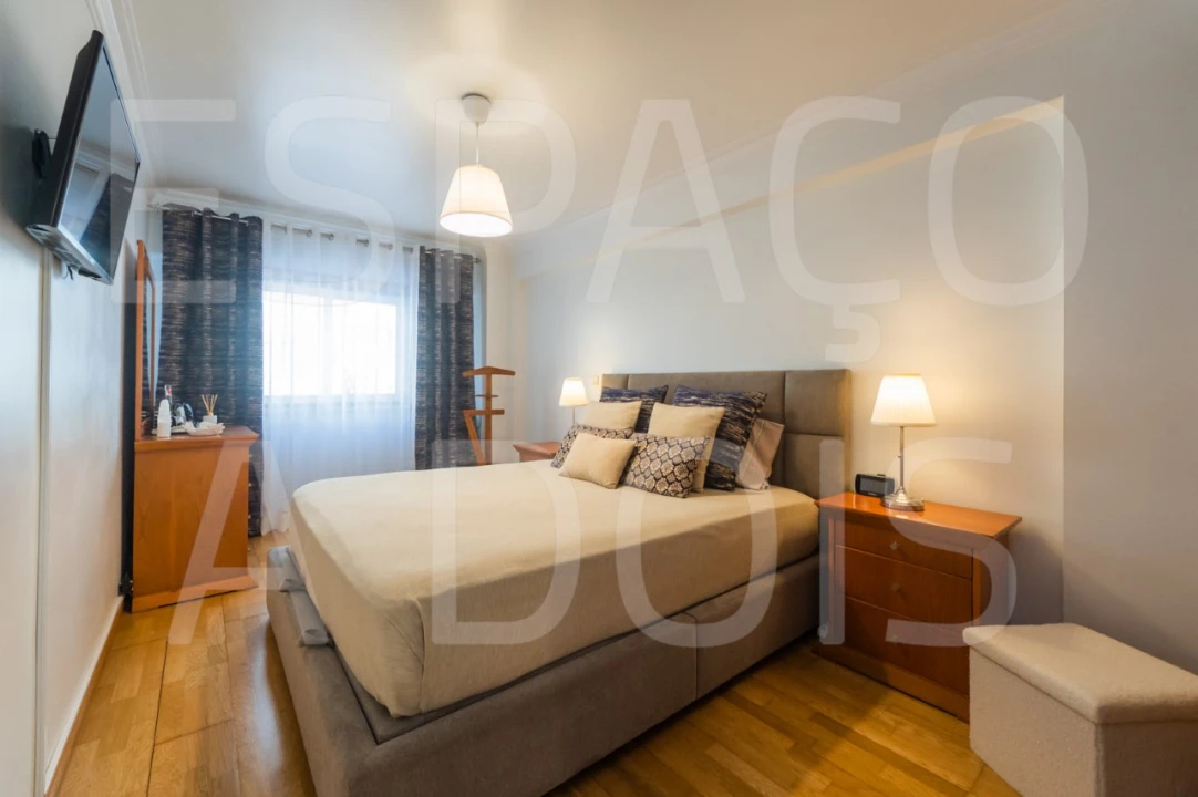 Apartamento T2 para Venda em Queluz e Belas Foto 29