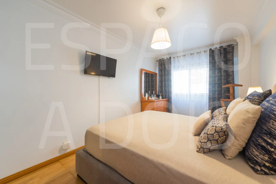 Apartamento T2 para Venda em Queluz e Belas Foto 30