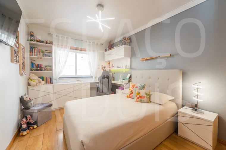 Apartamento T2 para Venda em Queluz e Belas Foto 37