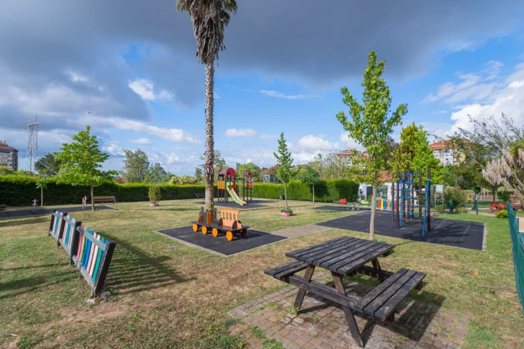 Apartamento T2 para Venda em Queluz e Belas Foto 57