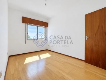 Apartamento T3 para Venda em Póvoa de Varzim, Beiriz e Argivai