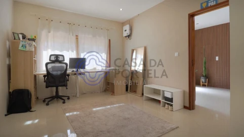 Moradia T4 para Venda em Custóias, Leça do Balio e Guifões