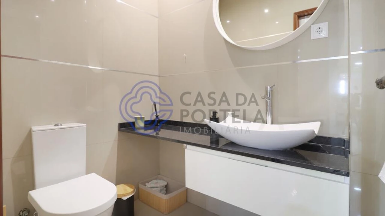 Moradia T4 para Venda em Custóias, Leça do Balio e Guifões Foto 17