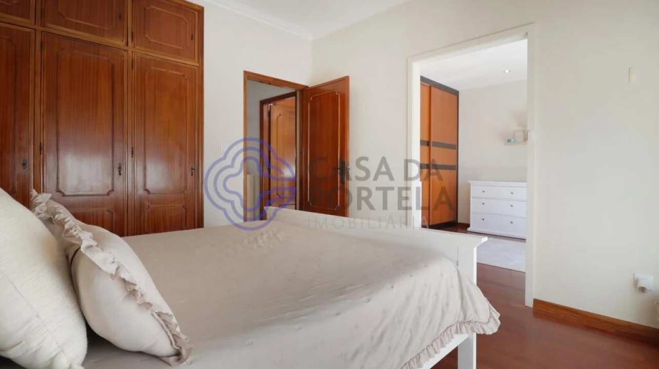 Moradia T4 para Venda em Custóias, Leça do Balio e Guifões Foto 15