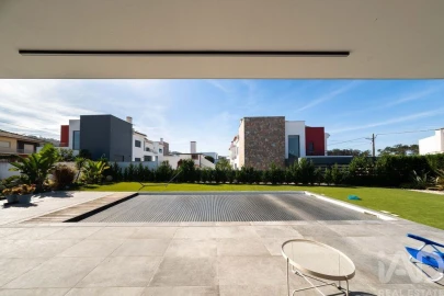 Moradia T4 para Venda em Alfeizerão