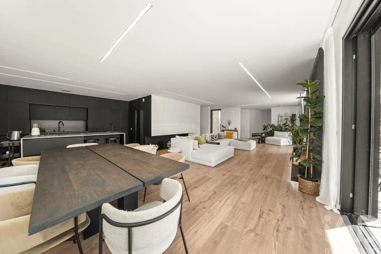 Moradia T4 para Venda em Alfeizerão Foto 12