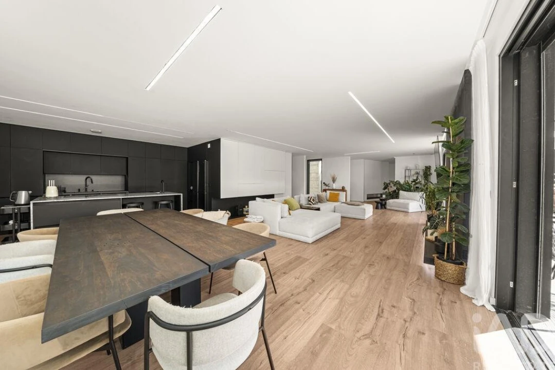 Moradia T4 para Venda em Alfeizerão Foto 12