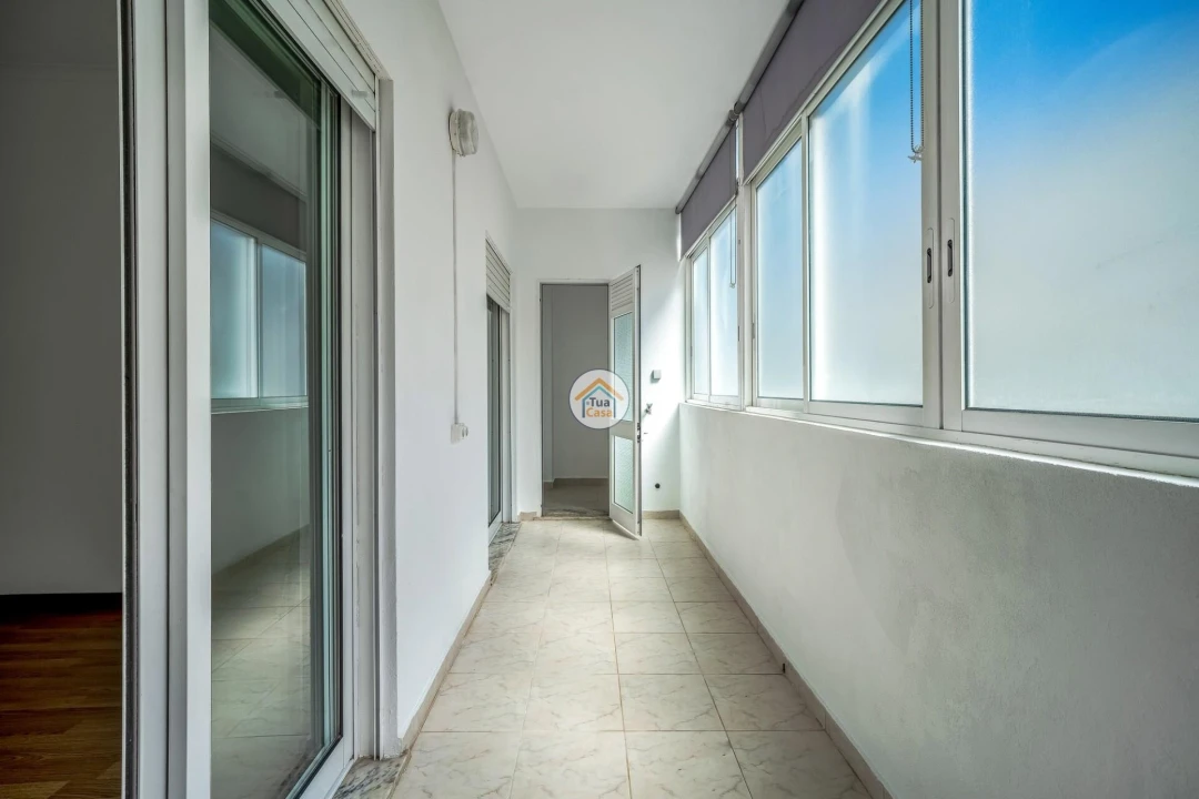 Apartamento T2 para Venda em Olhão Foto 14