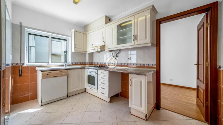 Apartamento T2 para Venda em Olhão