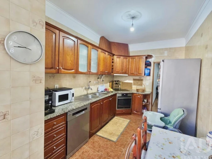 Apartamento T3 para Venda em Santa Comba Dão e Couto do Mosteiro Foto 4