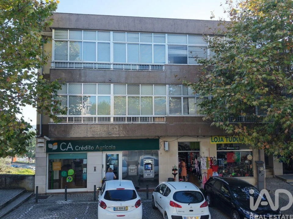 Apartamento T3 para Venda em Santa Comba Dão e Couto do Mosteiro Foto 17
