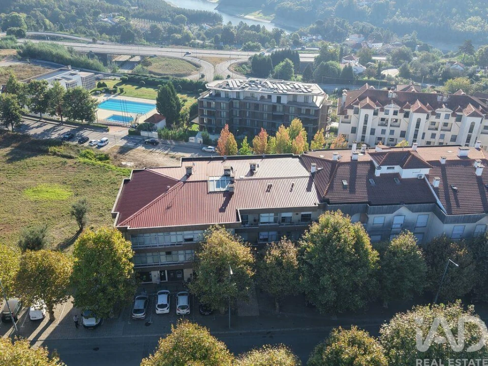 Apartamento T3 para Venda em Santa Comba Dão e Couto do Mosteiro Foto 22