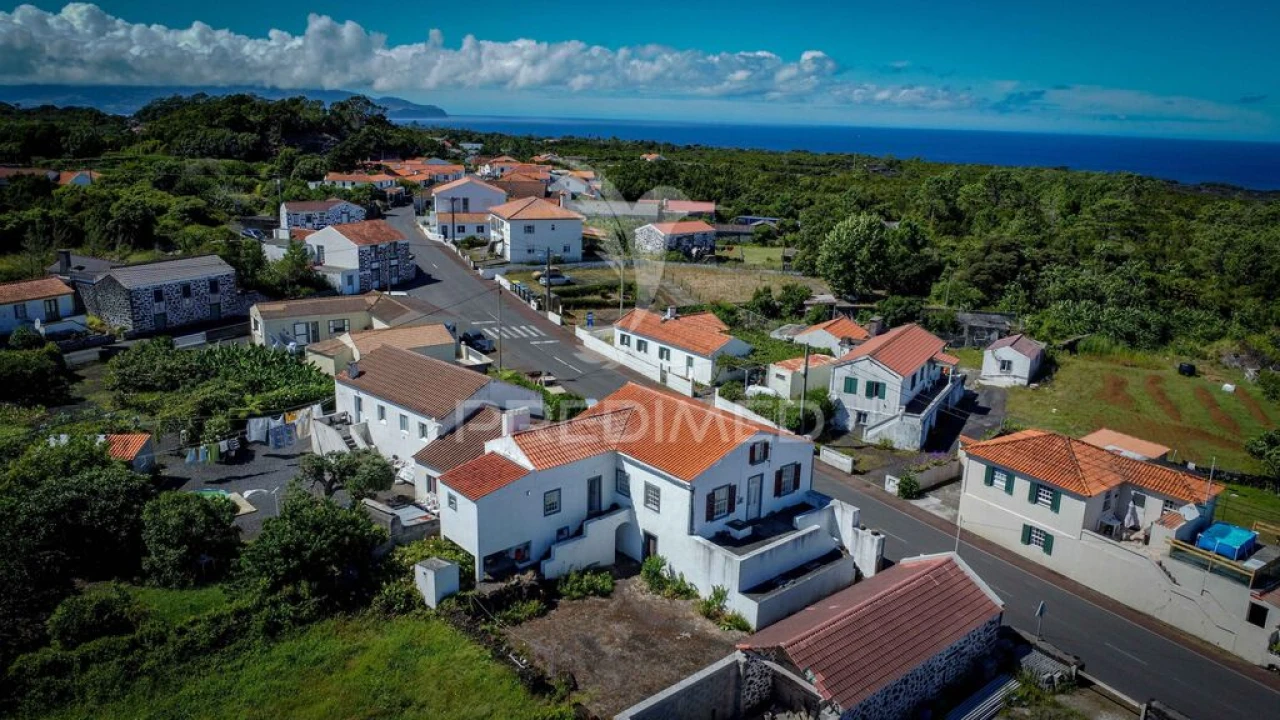 Moradia T3 para Venda em Bandeiras Foto 7