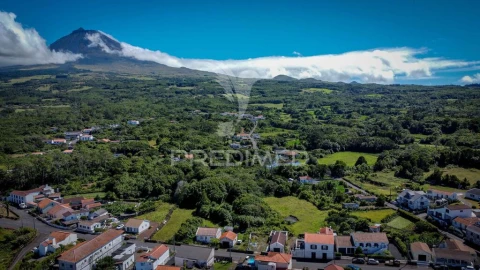 Moradia T3 para Venda em Bandeiras