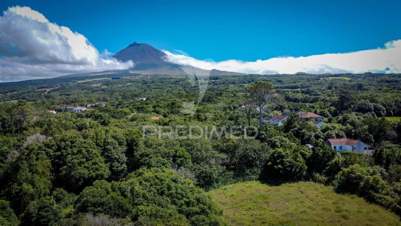 Moradia T3 para Venda em Bandeiras Foto 5
