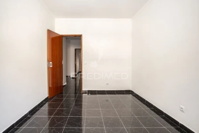 Apartamento T3 para Venda em Alto do Seixalinho, Santo André e Verderena