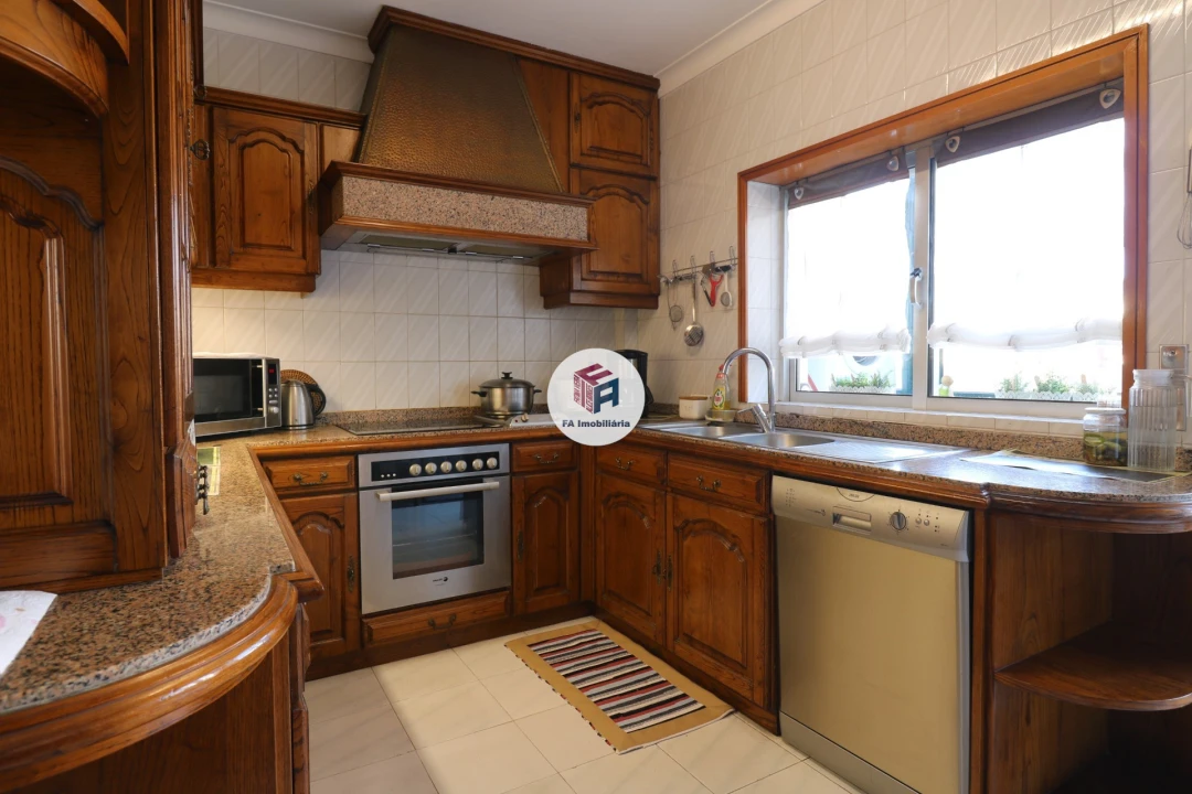 Apartamento T3 para Arrendamento em Matosinhos e Leça da Palmeira Foto 4