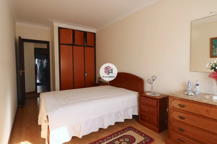 Apartamento T3 para Arrendamento em Matosinhos e Leça da Palmeira Foto 12