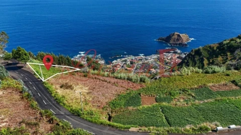 Terreno para Venda em Porto Moniz