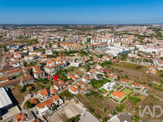 Moradia T5 para Venda em Marrazes e Barosa Foto 35