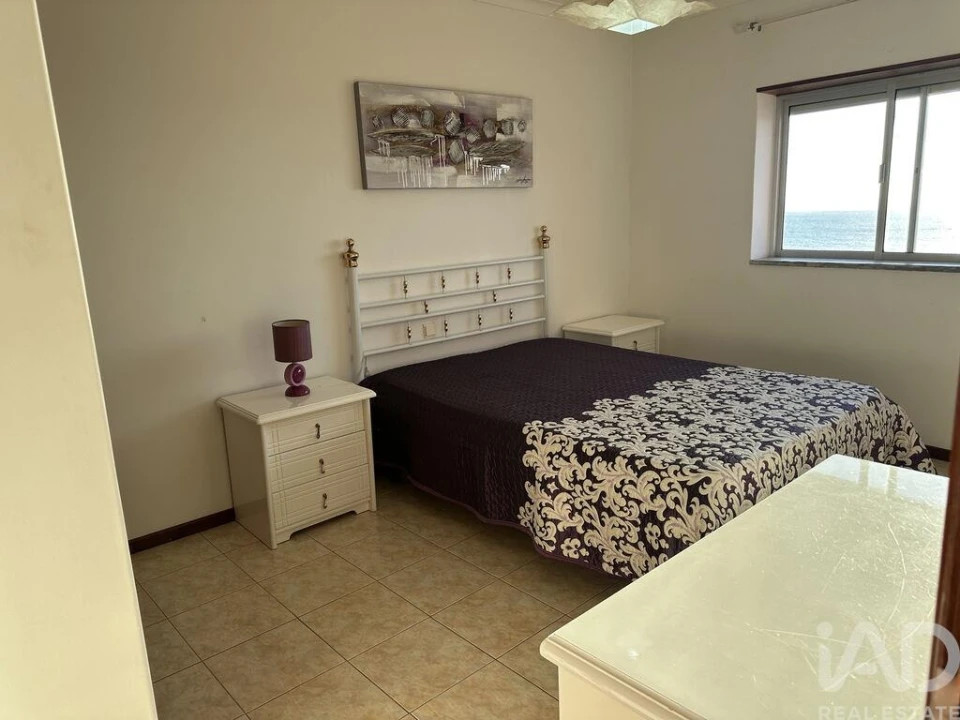 Apartamento T2 para Venda em Nazare Foto 22