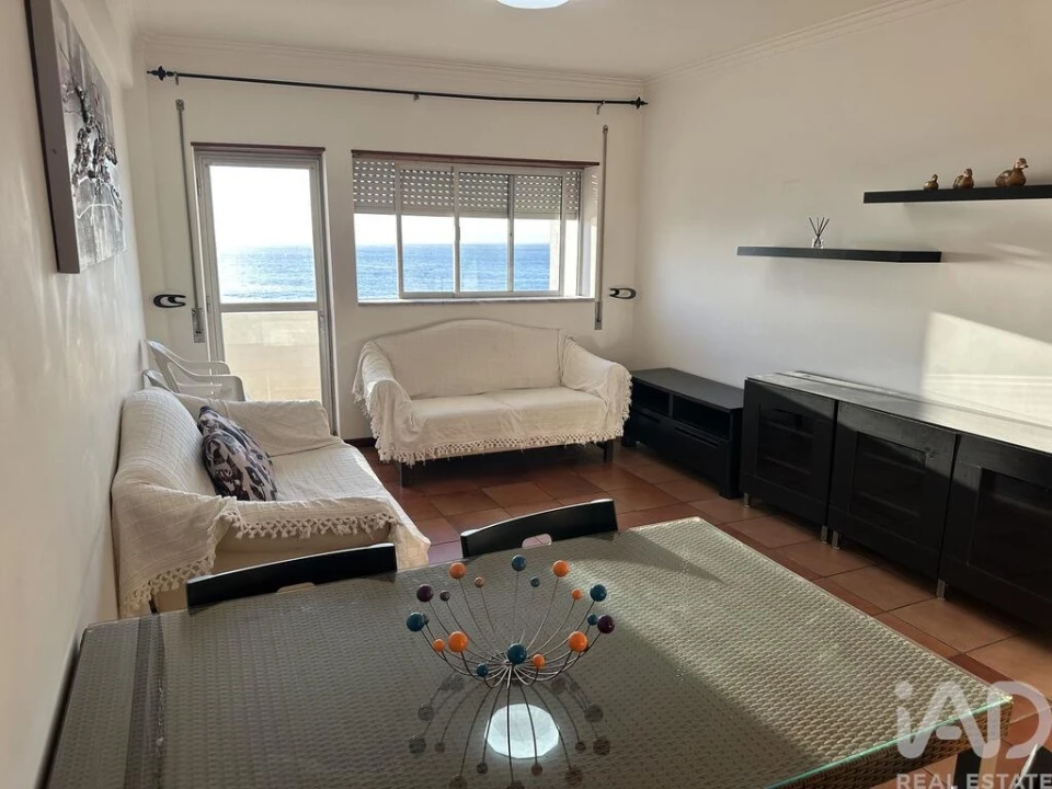 Apartamento T2 para Venda em Nazare Foto 1