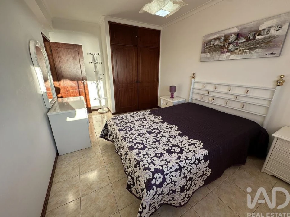 Apartamento T2 para Venda em Nazare Foto 25