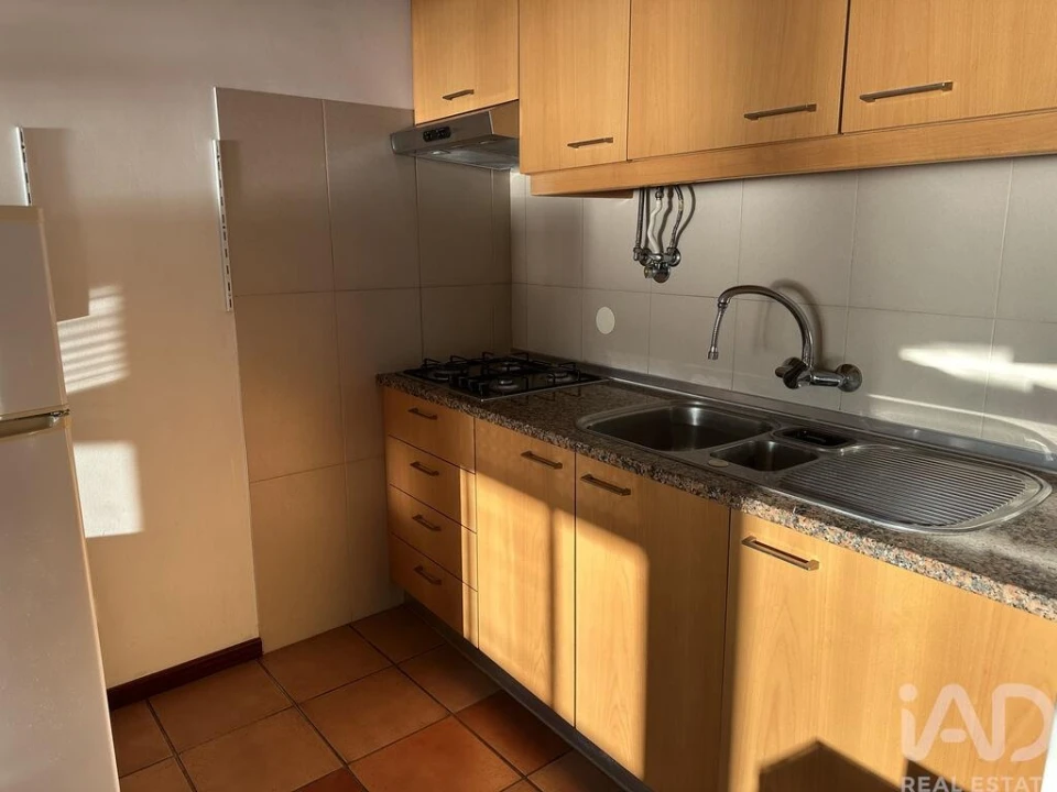 Apartamento T2 para Venda em Nazare Foto 11