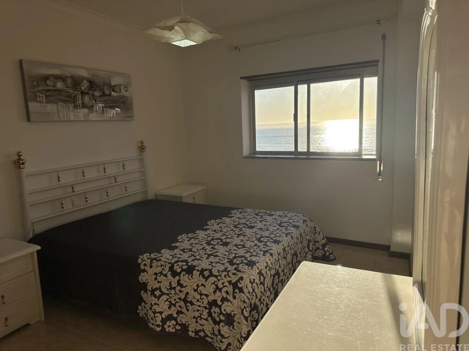 Apartamento T2 para Venda em Nazare Foto 24