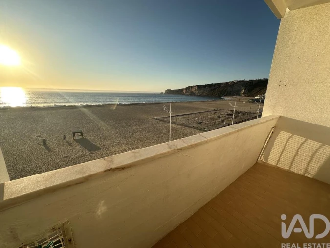 Apartamento T2 para Venda em Nazare Foto 4