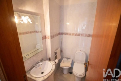 Apartamento para Venda em Algés, Linda-A-Velha e Cruz Quebrada-Dafundo