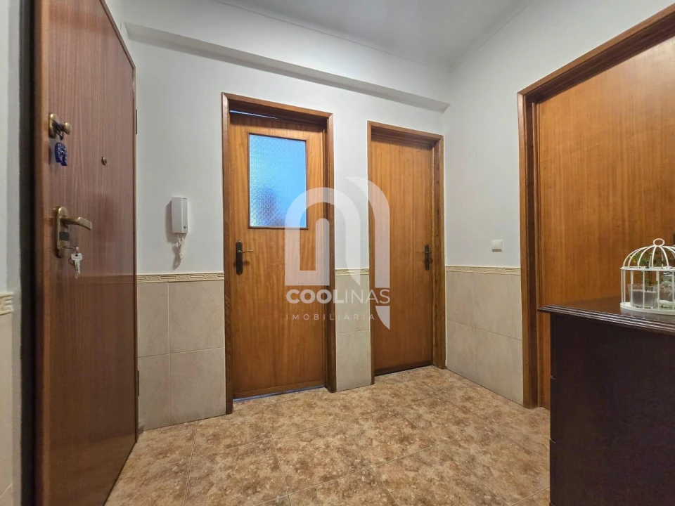 Apartamento T3 para Venda em Seixal, Arrentela e Aldeia de Paio Pires Foto 23